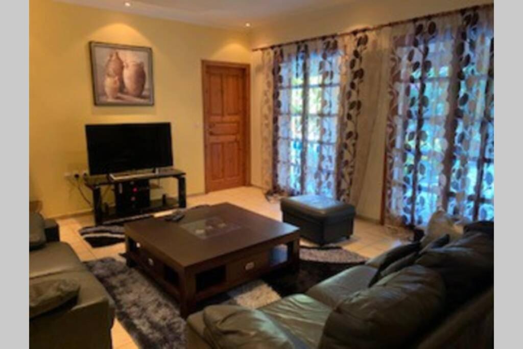 Villa Grande Pigi  Luaran gambar