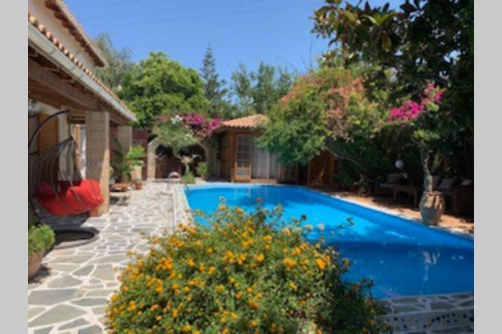 Villa Grande Pigi  Luaran gambar